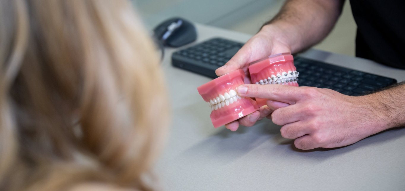 Teeth Straightening In Mascot, Sydney In Delight Dental Spa 